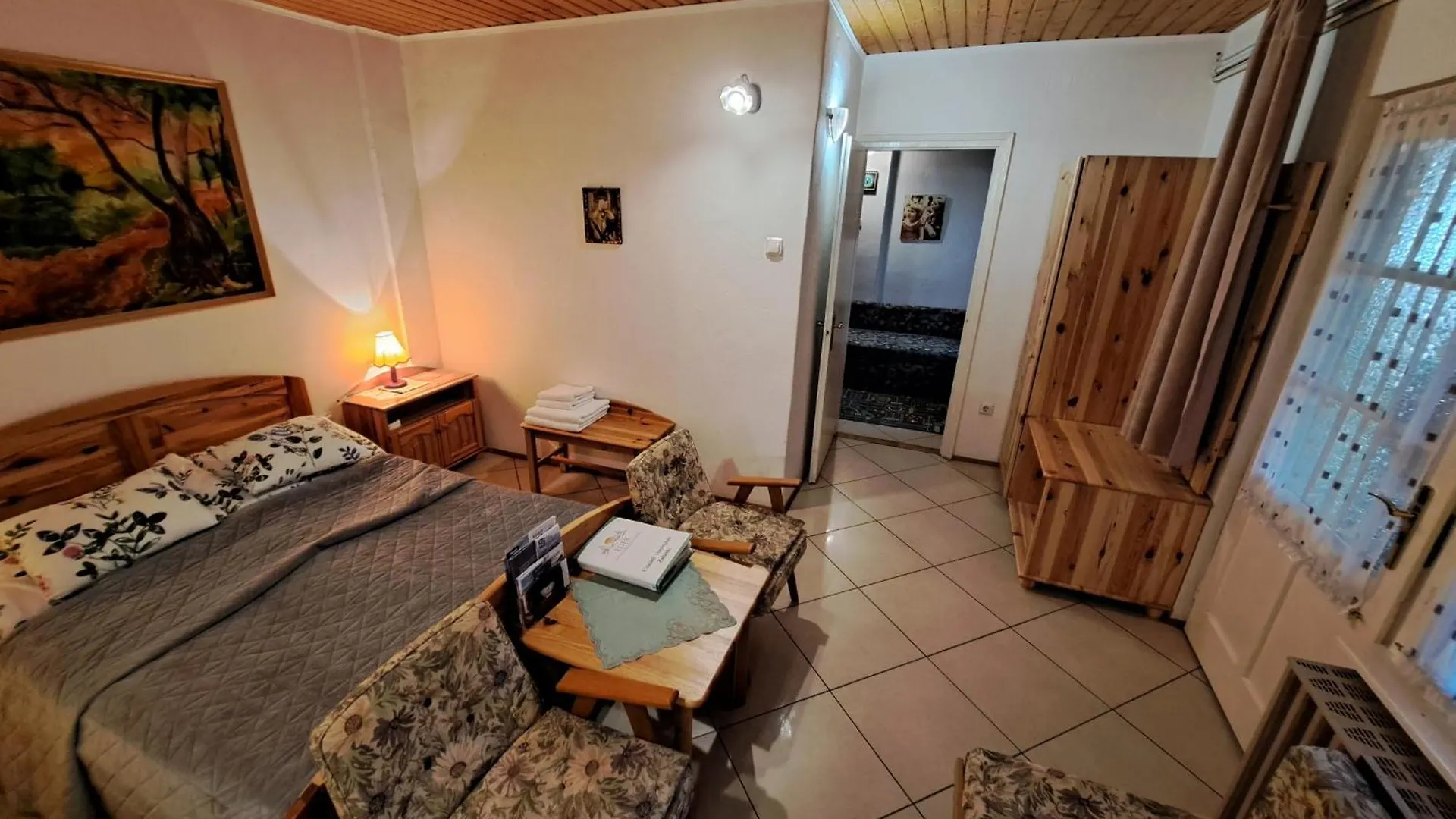 Csaladi Vendeghaz Apartment Eger