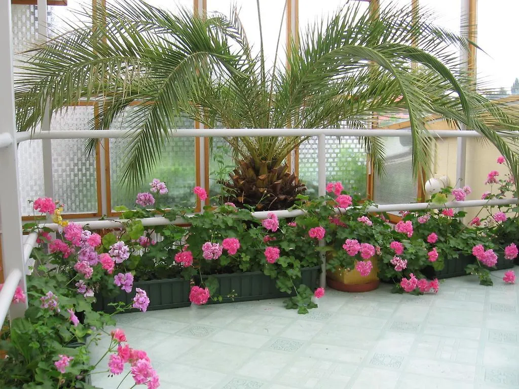 Csaladi Vendeghaz Apartment Eger